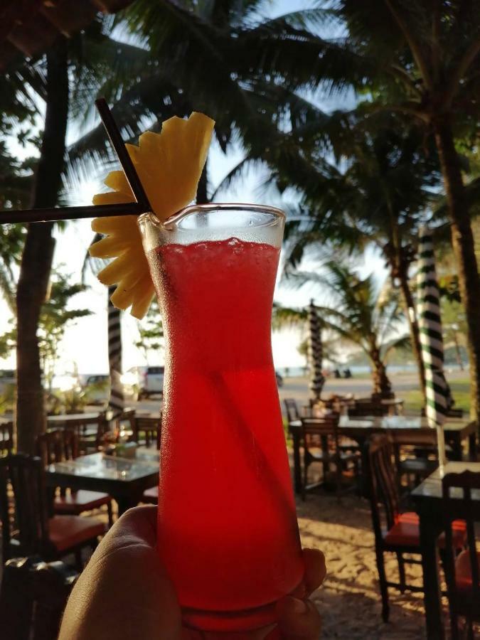 Tony Home And Restaurant Karon Ngoại thất bức ảnh